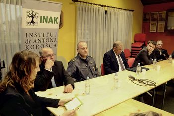 Zaradi njih smo varni. Kaj pa oni?