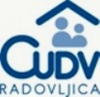 Praznični bazar CUDV Radovljica s predstavo Jasna stvar 1. decembra v Radovljici  in 3. decembra na Jesenicah