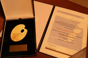 1 Leonida Goropevšek prejela bronasto paleto