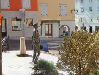 Spomenik judovskemu filozofu in pisatelju