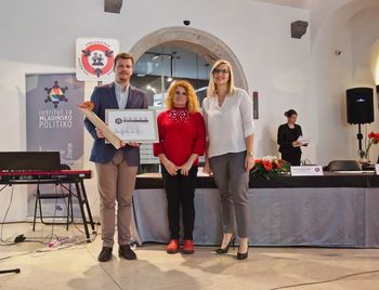 Slavnostna podelitev certifikatov Mladim prijazna občina 2017-2021 Slavnostna podelitev certifikatov Mladim prijazna občina 2017-2021