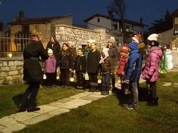 Dedek Mraz je prišel v vas
