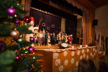 Predbožični otroški koncert 2017 na Stranicah že tradicionalno Predbožični otroški koncert 2017 na Stranicah že tradicionalno