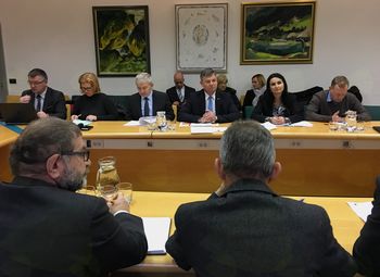 Pomladi prvi odkupi zemljišč