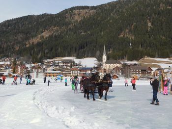 Slike na ledu jezera Weissensee