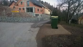 Na Možjanci dodelali meteorno kanalizacijo, izboljšali preglednost na ovinkih ter uredili še dve zbirni mesti za odlaganje odpadkov
