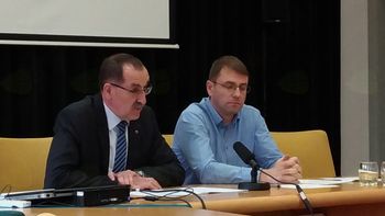 MEDRESORSKO REŠEVANJE INFRASTRUKTURE V MEŽIŠKI DOLINI