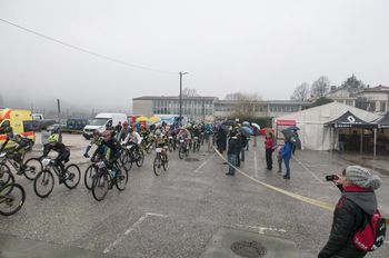 štart 6. KRAS KROS MTB - foto Tomaž Povodnik