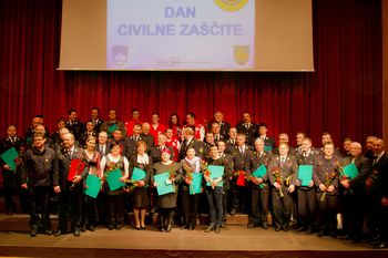 Prejemniki odlikovanj Civilne zaščite