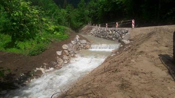 Urejena brežina Belice v Bašlju