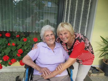 Josipinke zapele 90 letnicam
