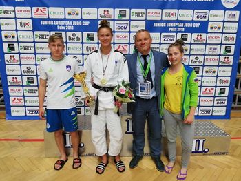 Predstavniki JK Acron Slovenj Gradec na evropskem mladinskem pokalu na Madžarskem