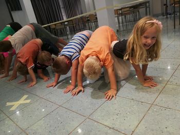 Pravljično gibanje Pravljično gibanje