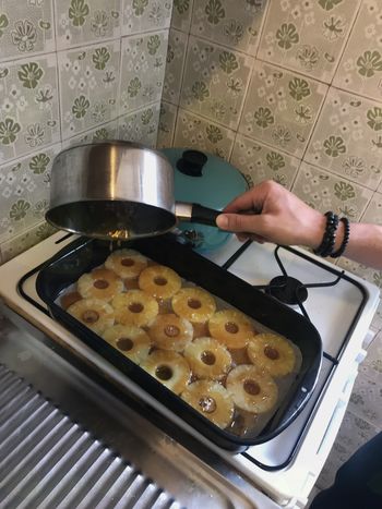 Priprava ananasove torte, drugi in tretji korak