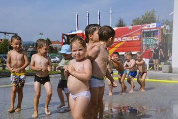 Gasilci osvežili vrtce