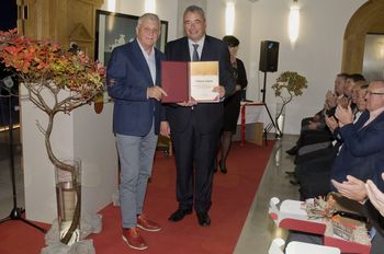 OSKAR KOGOJ JE ČASTNI OBČAN OBČINE MIREN-KOSTANJEVICA