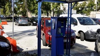 Moteno delovanje parkomatov