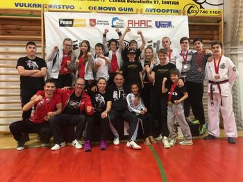 Taekwon-do: Pokal za najboljšo deklico na AHAC Cup