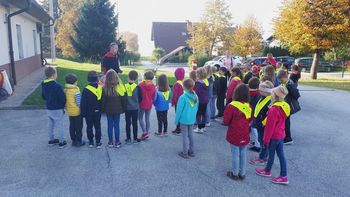 Šolarji na obisku pri gasilcih PGD Preddvor