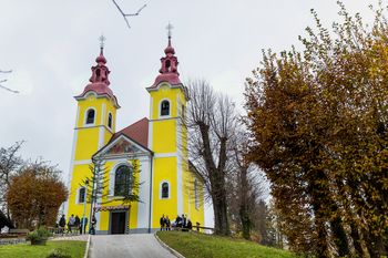 Sončna Gojka vabi