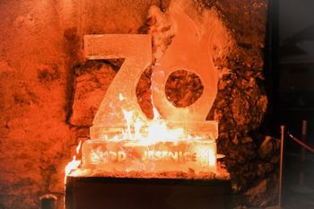 Slavnostno obeleženih 70 let hokeja na Jesenicah Slavnostno obeleženih 70 let hokeja na Jesenicah