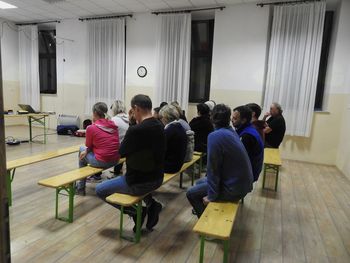 Prikaz temeljnih postopkov oživljanja (TPO) in uporabe defibrilatorja