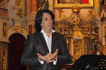 RECITAL SAKRALNIH ARIJ IN PESMI LUKE DEBEVCA MAYERJA V DOBRNIČU