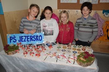 Božično-novoletna tržnica OŠ Matije Valjavca Preddvor
