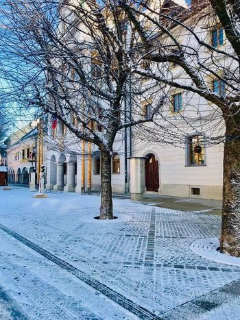 Nova parkirišča na Portovalu in ob Težki vodi