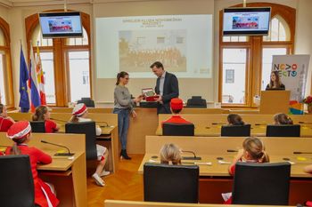 Župan sprejel novomeške mažorete