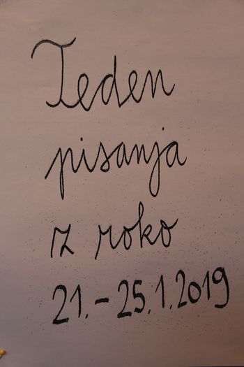 PISANJE Z ROKO