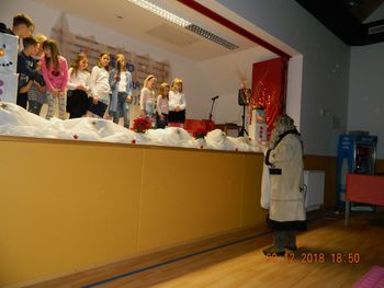 VESELI DECEMBER V KULTURNO-ŠPORTNEM DRUŠTVU DRAGA VESELI DECEMBER V KULTURNO-ŠPORTNEM DRUŠTVU DRAGA