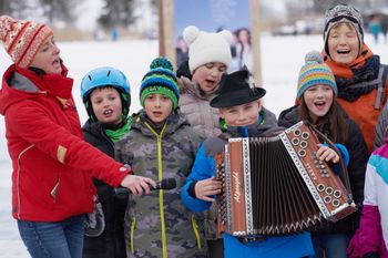 Slike na ledu jezera Weissensee 2019