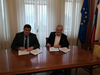 Oskrbovana stanovanja in Medgeneracijski center Bled