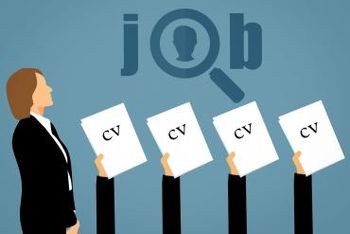 Pisanje CV-ja in simulacija razgovorov za delo