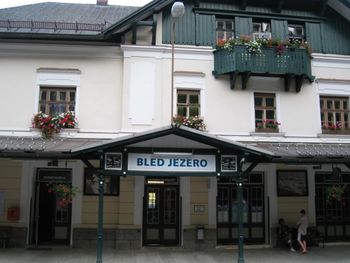 Zapora železniške proge med postajama Bled Jezero in Bohinjska Bistrica