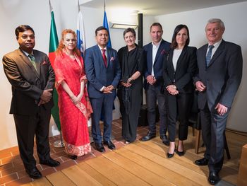 Večer slovensko-bangladeškega prijateljstva na gradu Komenda