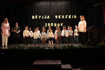 OBČINSKA REVIJA PEVSKIH ZBOROV