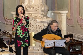 Kresni večer na Lednici s Klariso Jovanovič in Igorjem Bezgetom