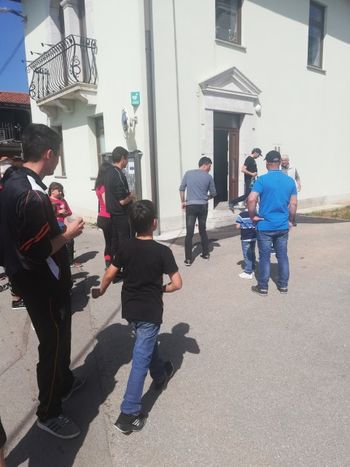 Ciljanje velikonočnih pirhov in bližanje kovancev po starih običajih