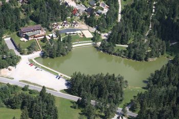 Mikrobiološka analiza vode obeh jezer