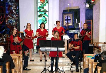 Koncert Vokalno-instrumentalne skupine Margareta ob 20-letnici
