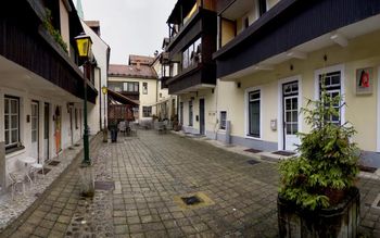 KUD Galiarda v Umetniški četrti