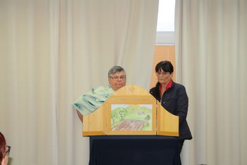 Večer kamišibaj gledališča v Lavričevi knjižnici