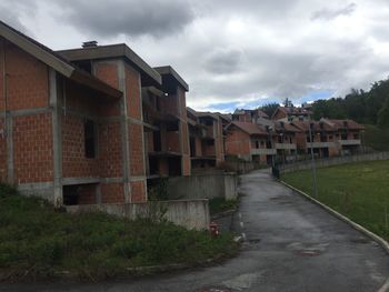 Jankovićeve hiše skoraj v celoti prodane