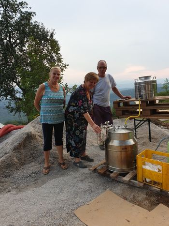 Delavnica o izdelavi soka s pomočjo cevnega pasterizatorja