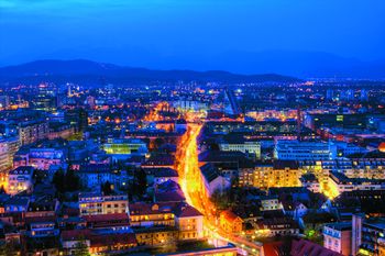 Slika svetlobnega onesnaženja v Sloveniji: Ljubljana