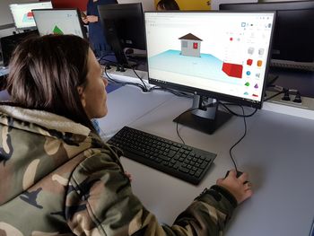 Učenje 3D izrisov
