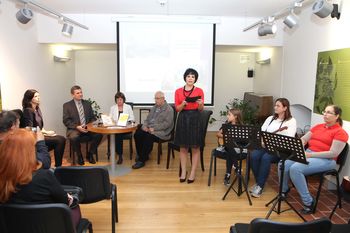 Nekaj foto utrinkov s prireditve Utrip domoznanstva na Gradu Komenda na Polzeli, kjer se je predstavilo KUD Polzela ob 120 letnici delovanja