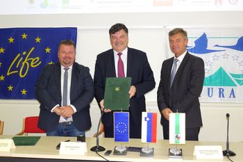 Občina Grosuplje in Izvajalska agencija za mala in srednje velika podjetja podpisali pogodbo za projekt LIFE AMPHICON